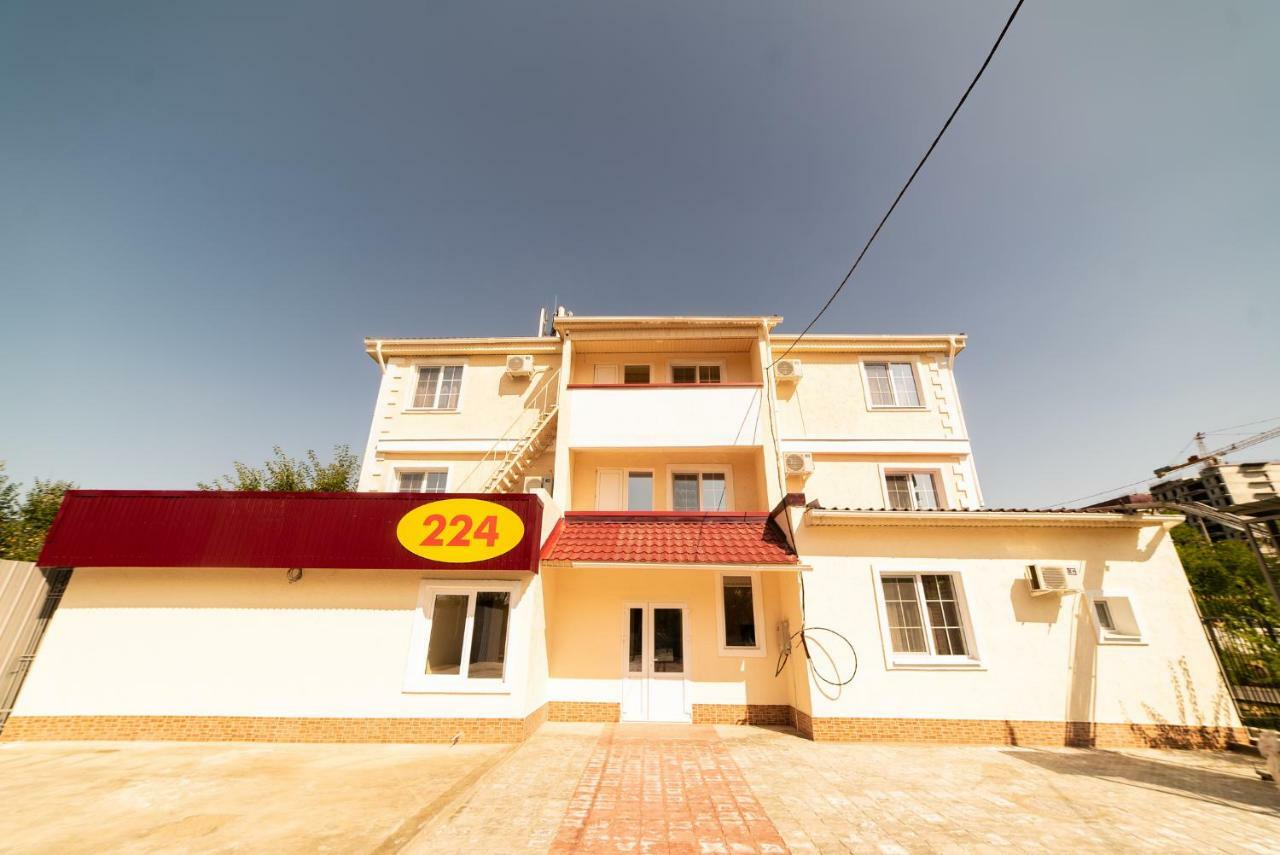 224 Hotel Almaty Luaran gambar