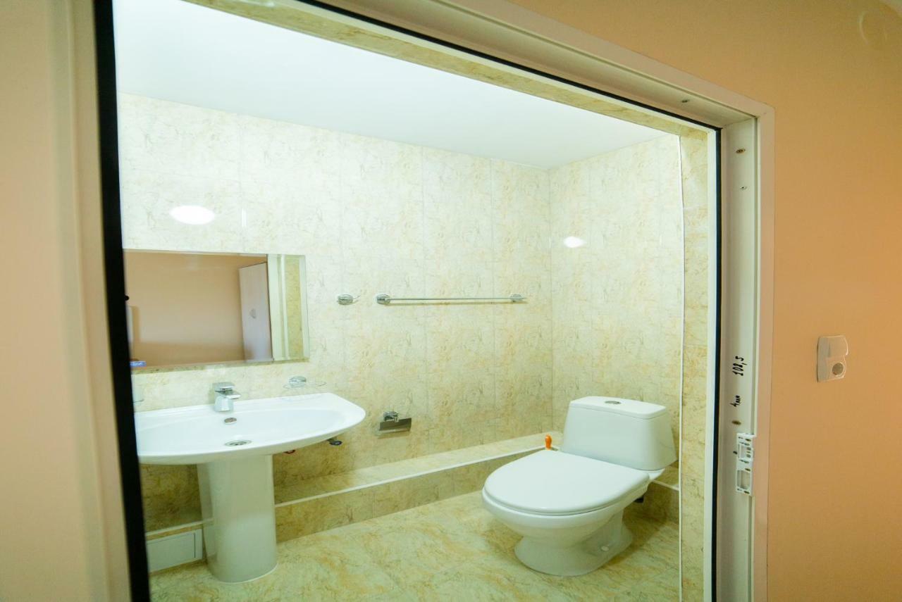 224 Hotel Almaty Luaran gambar