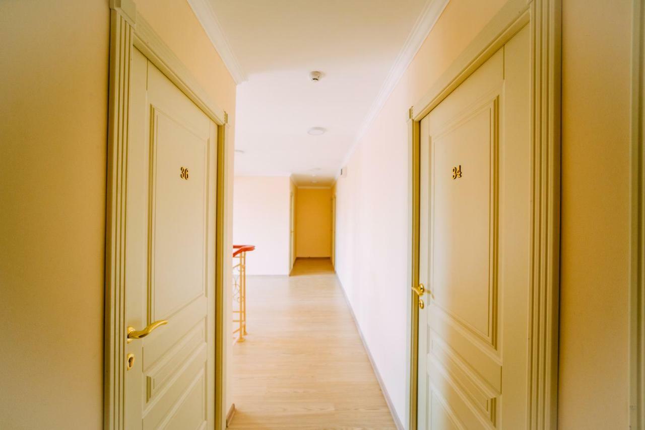 224 Hotel Almaty Luaran gambar