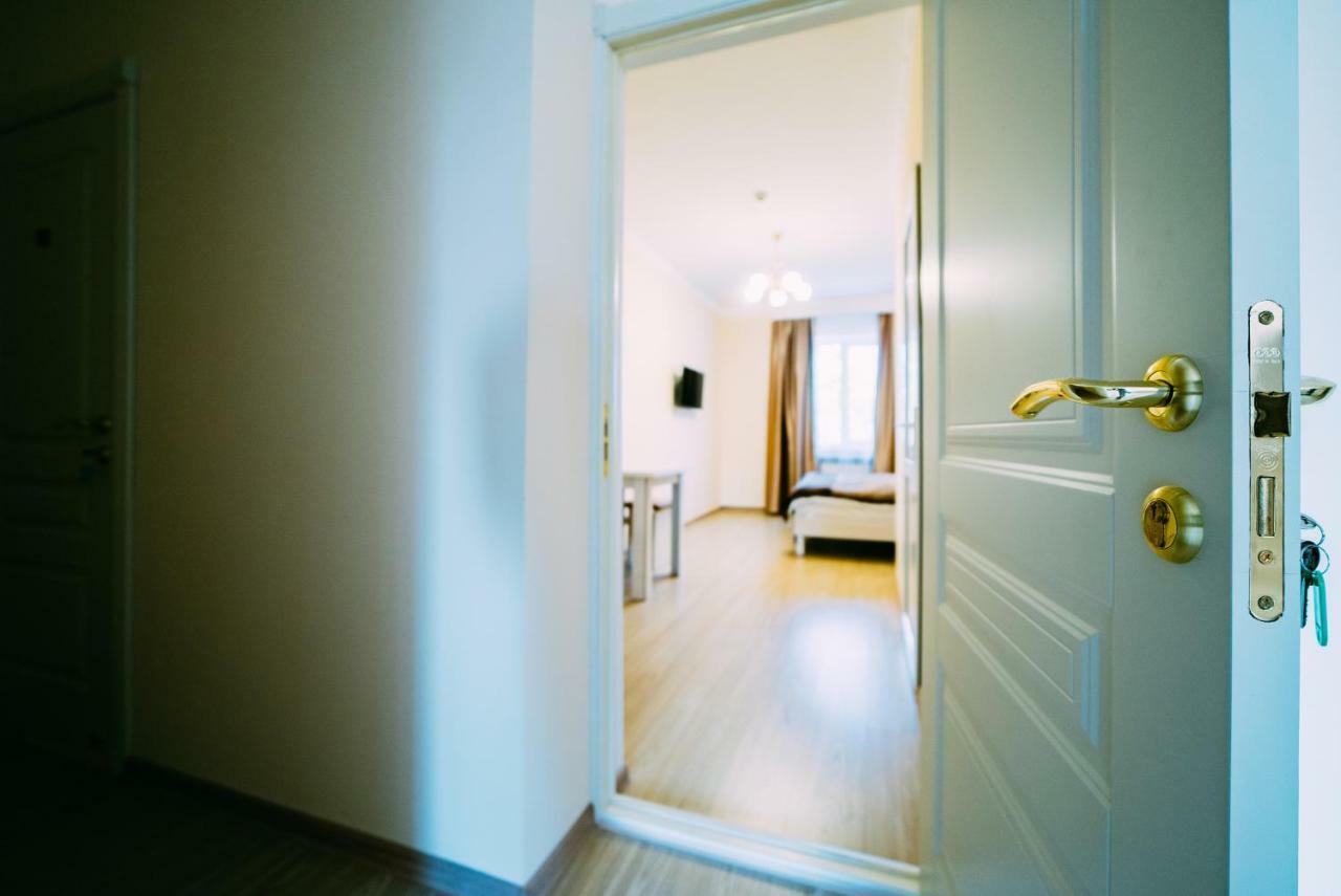 224 Hotel Almaty Luaran gambar