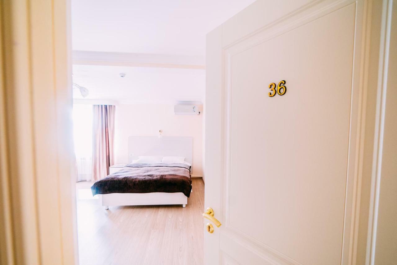 224 Hotel Almaty Luaran gambar