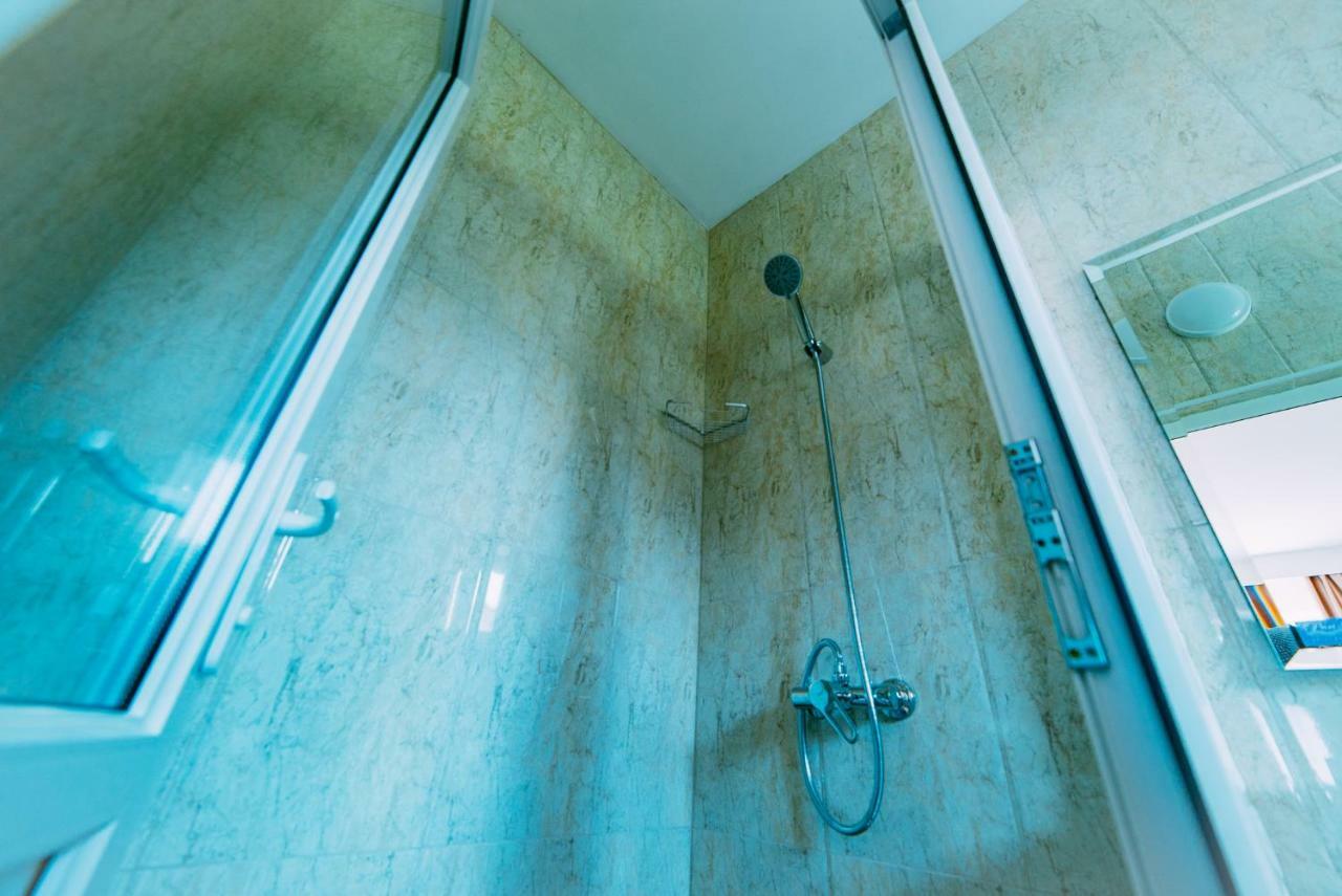 224 Hotel Almaty Luaran gambar